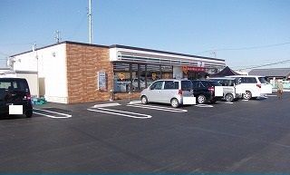コンビニ　セブンイレブン北玉垣店（コンビニ）まで550m