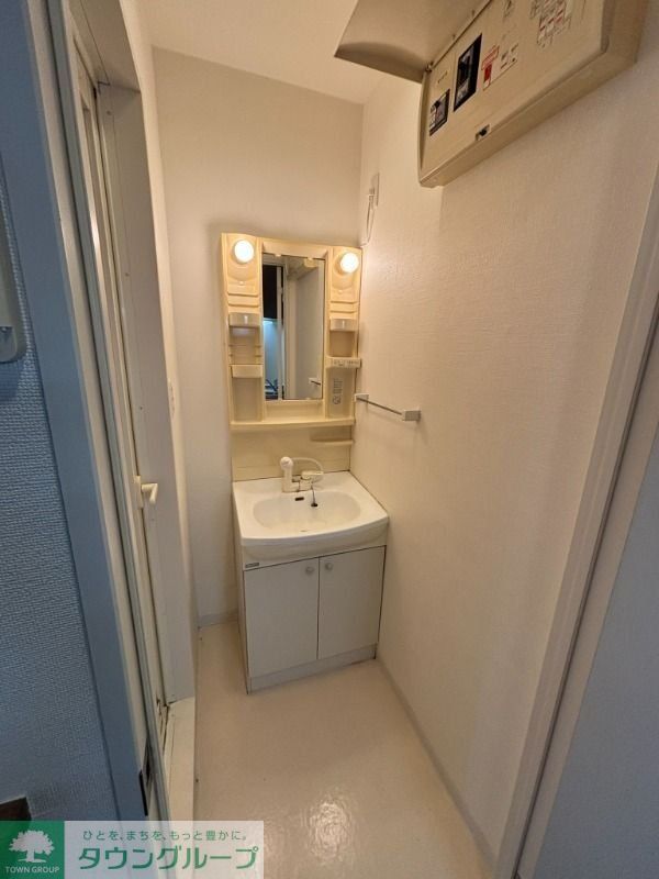 洗面設備　※同建物別室設備施工例　現況優先