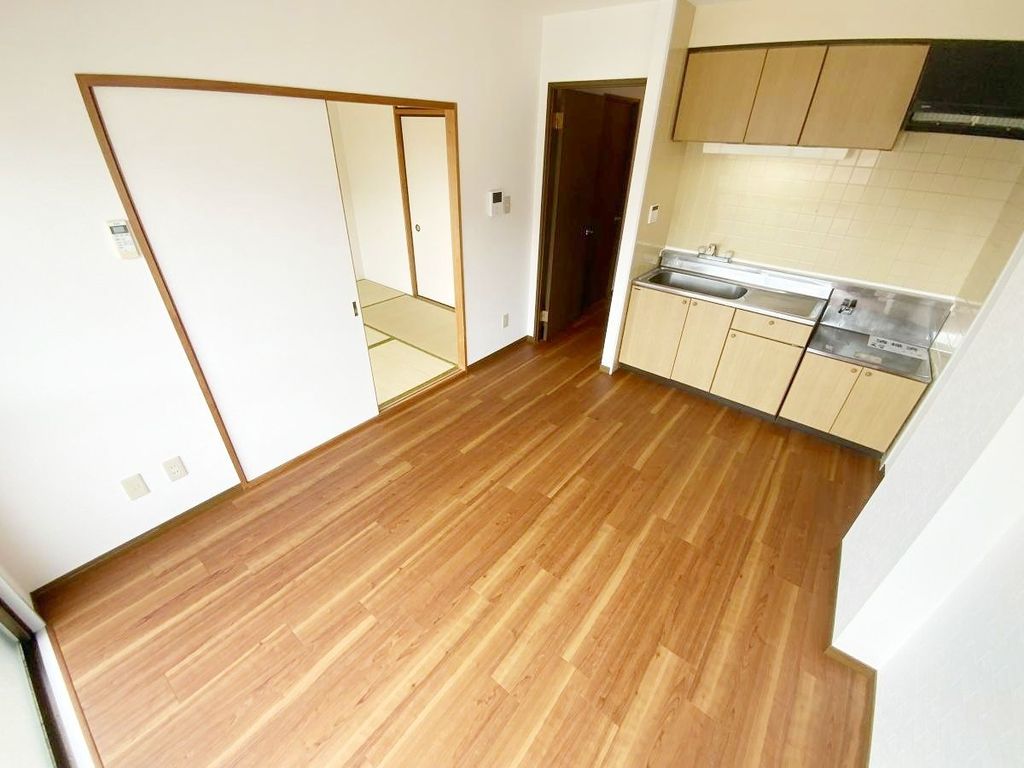 居室・リビング　リビング