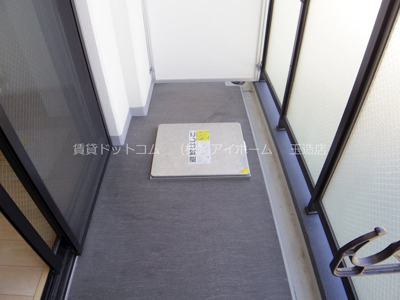 バルコニー　バルコニー