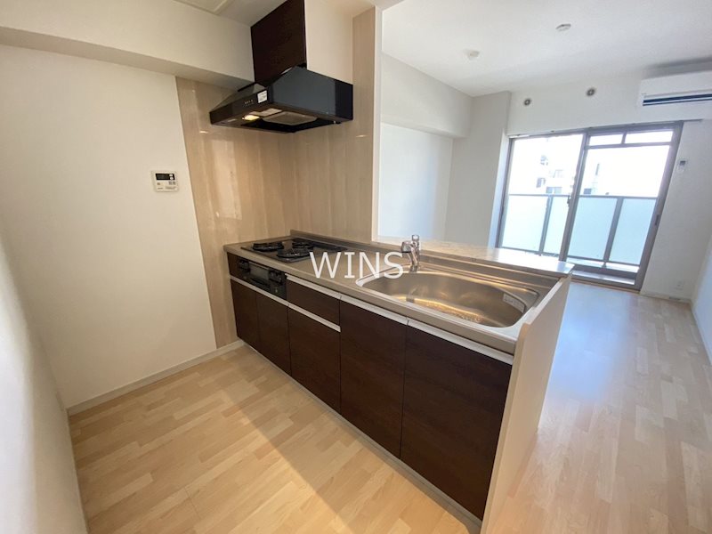 キッチン　別部屋参考写真です。