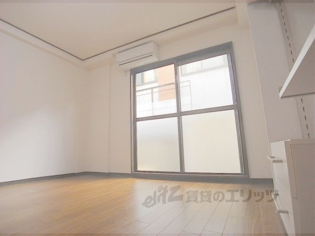 居室・リビング　洋室