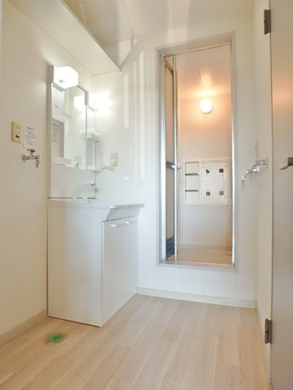 洗面設備　図面と現状に相違がある場合には現状を優先