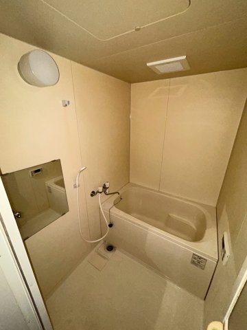 バス・シャワールーム　日々の暮らしに欠かせないお風呂です