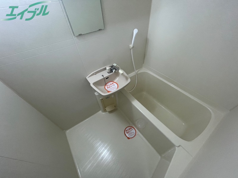 バス・シャワールーム　同物件別室画像