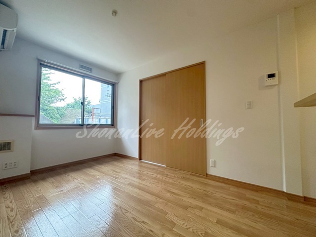 居室・リビング　2面採光のLDK部分♪