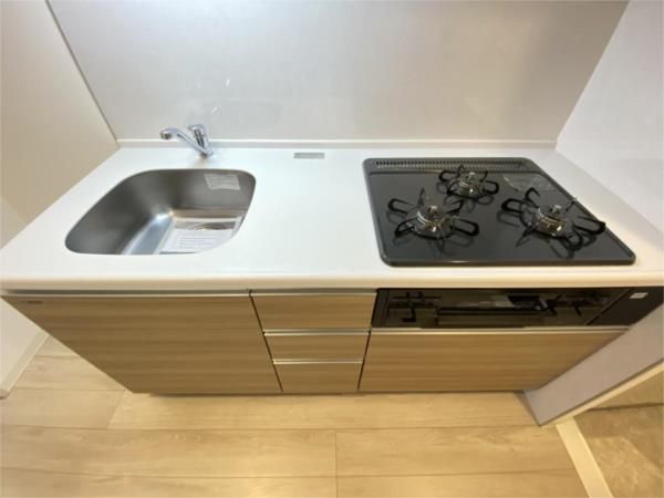 キッチン　※別部屋参考写真