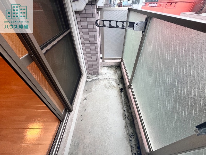 バルコニー　※別号室の写真です