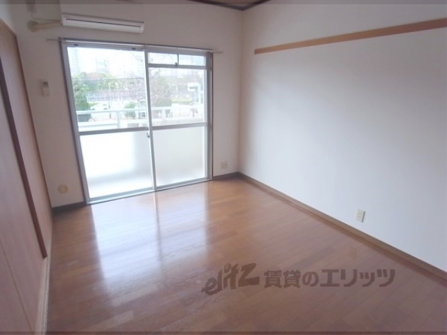 居室・リビング　洋室