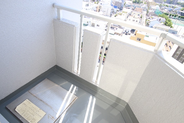 バルコニー　※別号室のお写真のため現況優先