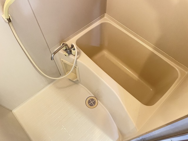 バス・シャワールーム　給湯式バスルーム