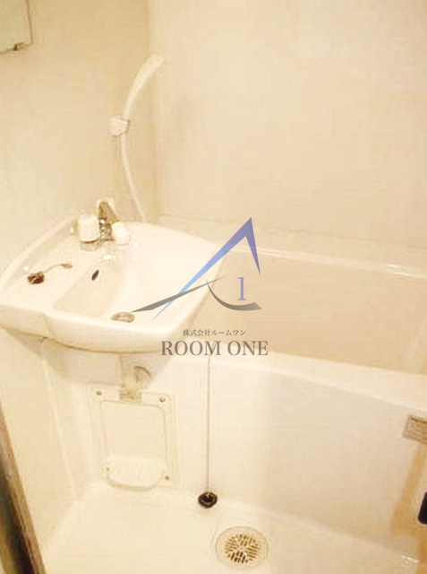 バス・シャワールーム　お風呂です。