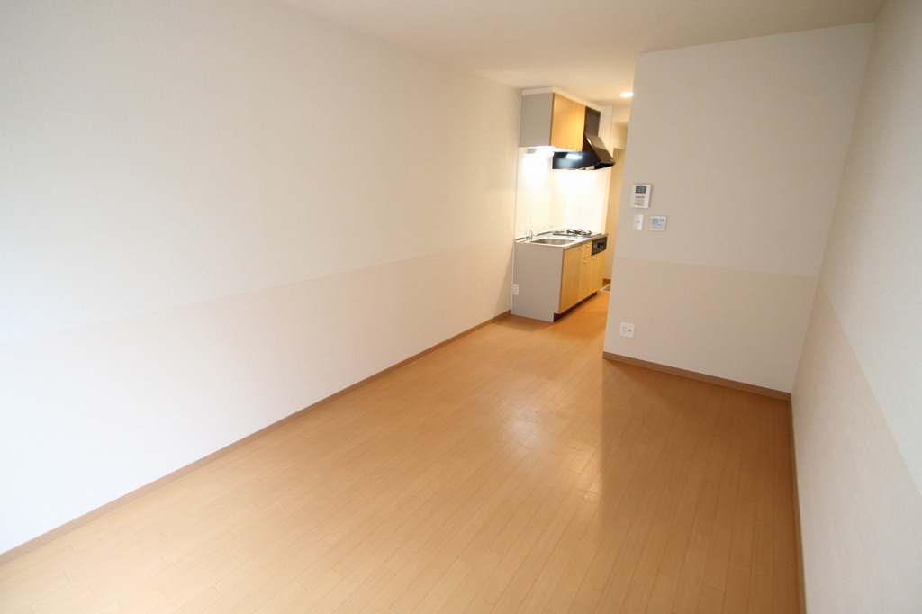 居室・リビング　キレイな室内です。