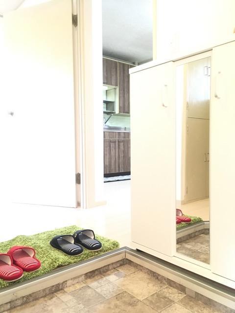 玄関　シューズボックスついてます