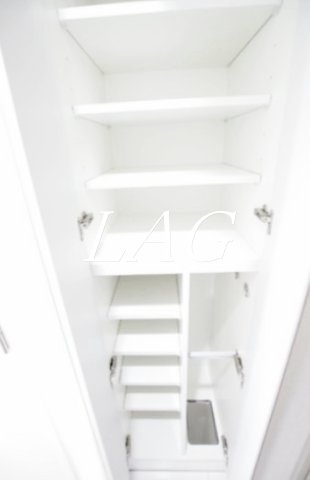 収納　シューズボックスです。