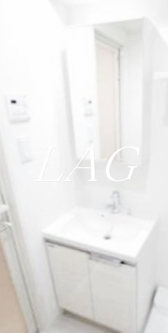 洗面設備　独立洗面台です。