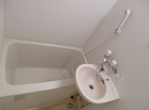 洗面設備　※同シリーズ別部屋の参考写真です