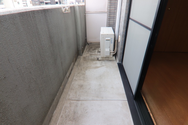 バルコニー　※別室の参考写真の為、現況優先です。