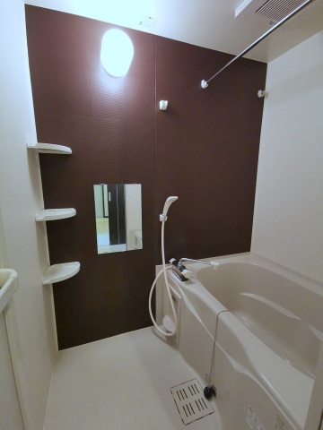 バス・シャワールーム　浴室乾燥機付き