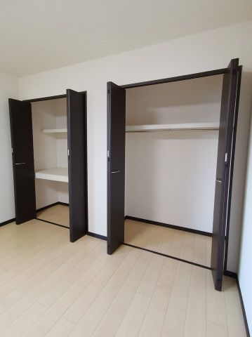 収納　広々クローゼット