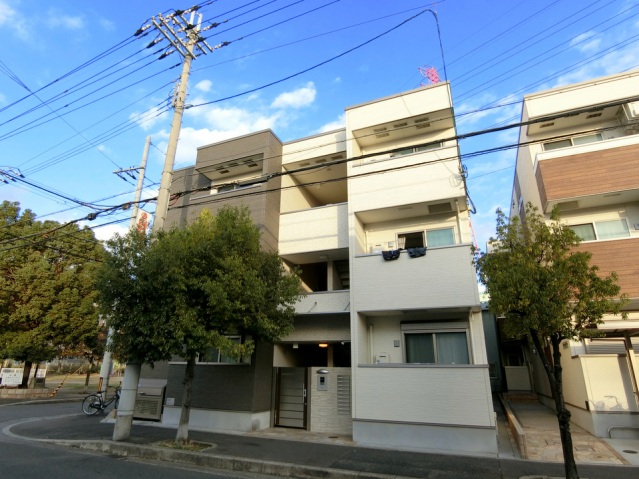 建物外観　角地です