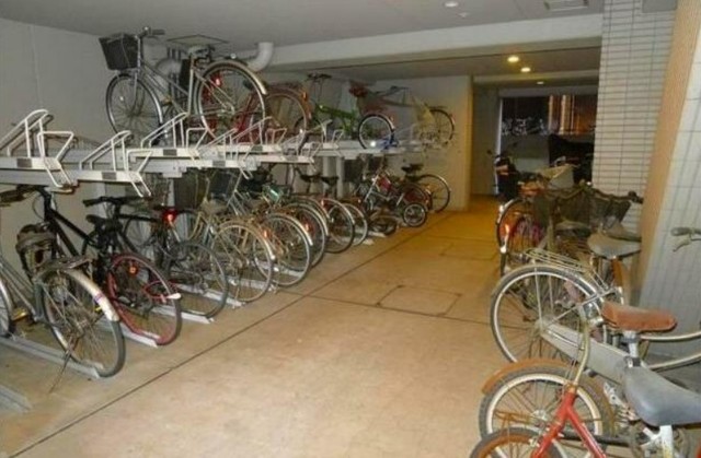 駐車場　駐輪場