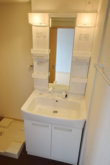 洗面設備　★独立洗面台付き★