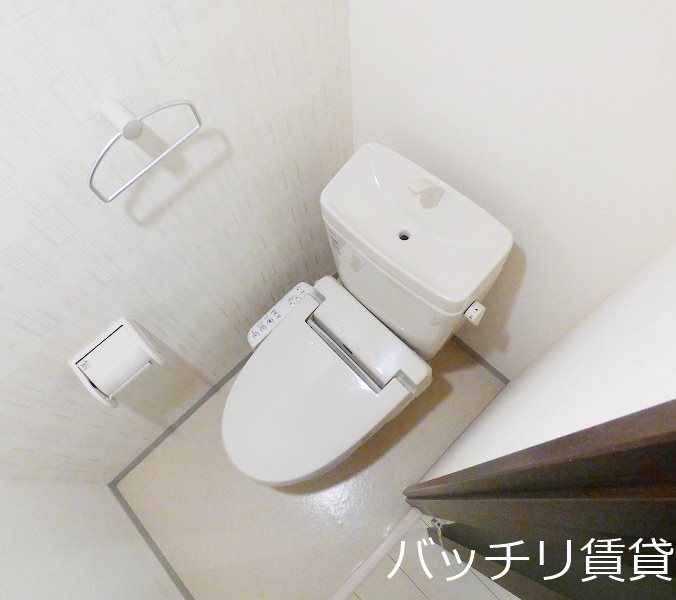 トイレ　画像は同シリーズタイプのため、現況優先