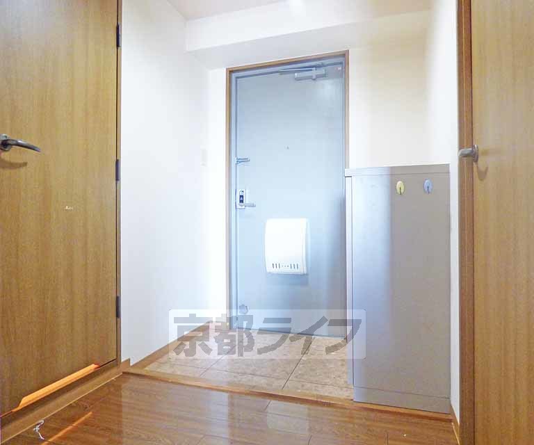 玄関　玄関です。