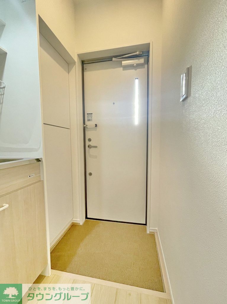 玄関　★お問い合わせはタウンハウジング町田店まで★
