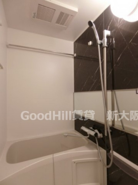 バス・シャワールーム　アドバンス新大阪ラシュレ