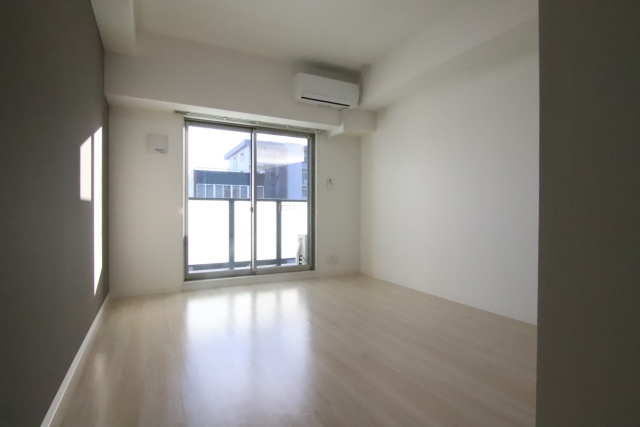 居室・リビング　※別室の参考写真の為、現況優先です。