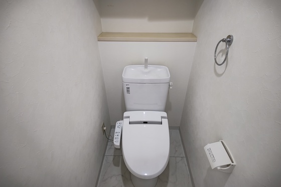 トイレ　※別部屋の写真です