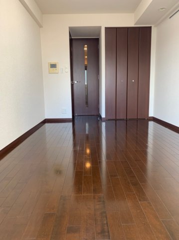 パレステュディオ渋谷本町の居間写真
