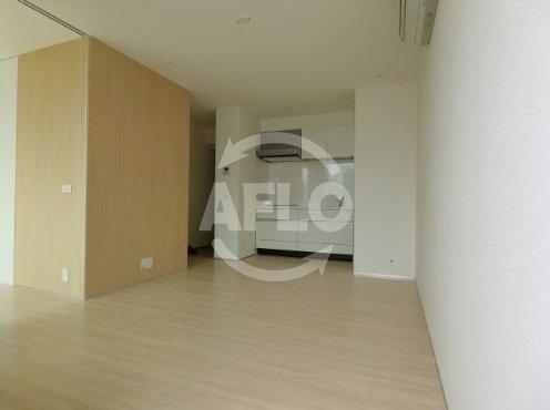 居室・リビング　セイワ南堀江リバーレジデンスEAST　居間