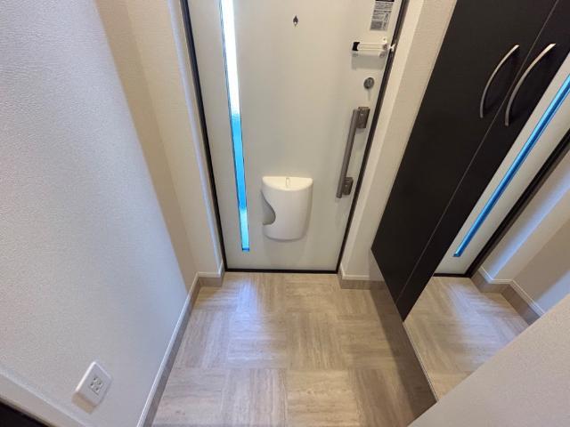 玄関　玄関（イメージ）