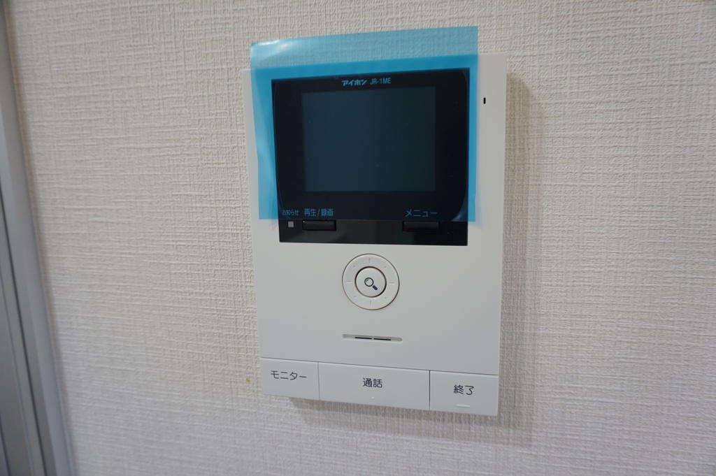 セキュリティ　※内観写真・動画・パノラマは１階の同タイプ間取りのものです。