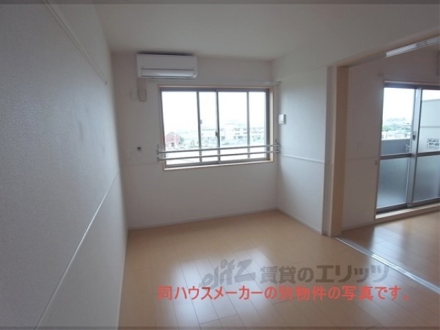 居室・リビング　洋室