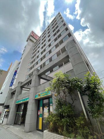 建物外観　お電話でお問い合わせを頂くとスムーズです♪