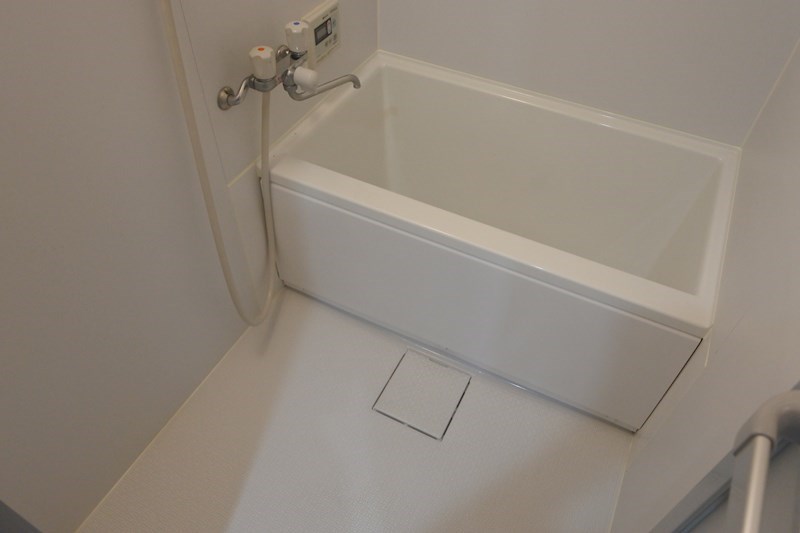 バス・シャワールーム　熱々入浴