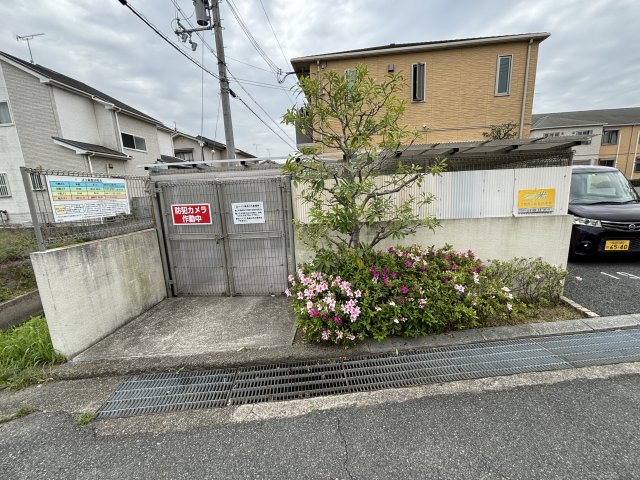 その他　ゴミ捨て場（その他）まで10m