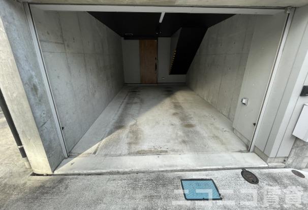 その他設備　ガレージ