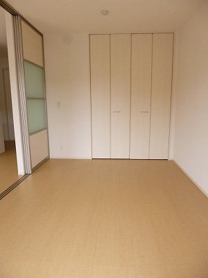 その他部屋・スペース　洋室（リビング横）