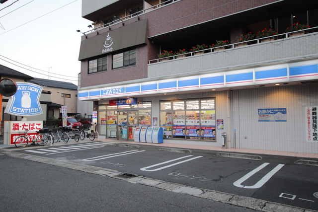 コンビニ　ローソン　川崎新作六丁目店（コンビニ）まで400m