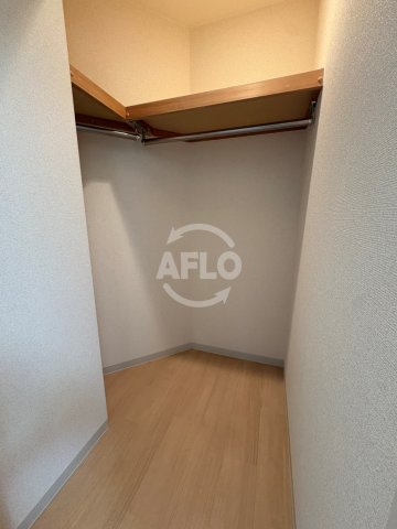 収納　ティベルデ　クローゼット