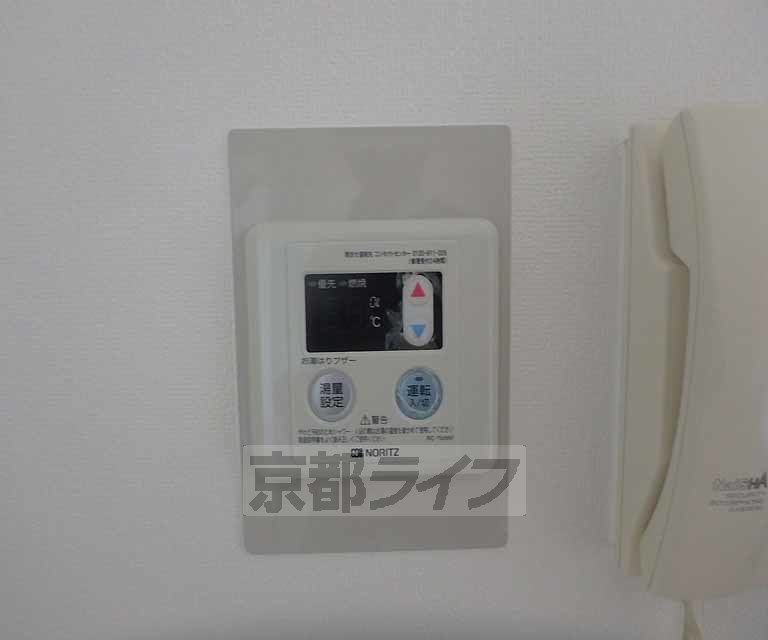 その他設備　給湯器の操作パネルです