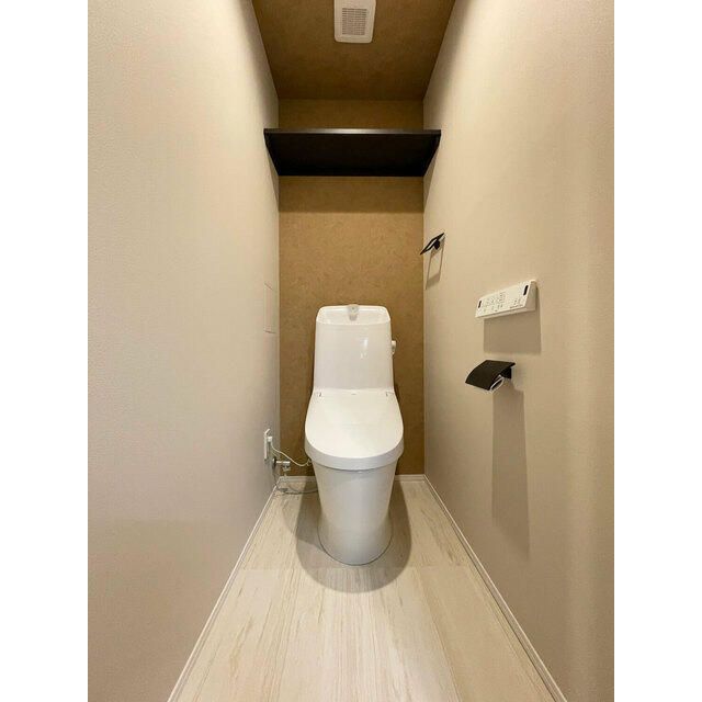 トイレ　落ち着いたトイレです