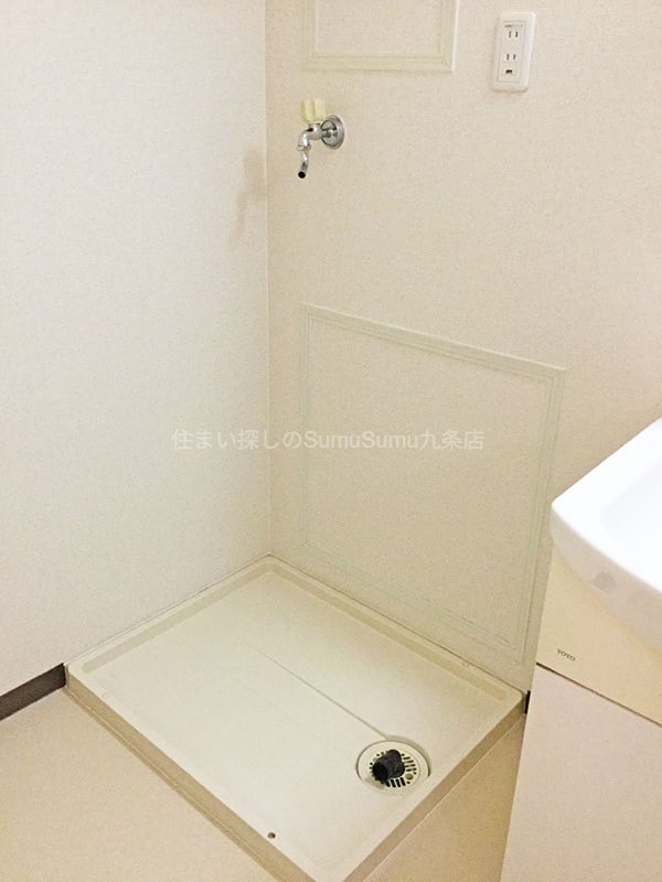 その他　洗濯機置場