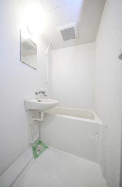 バス・シャワールーム　バス※別部屋参考写真