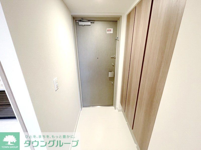 玄関　お問合せは(株)タウンハウジングレジデンス事業部【03-…